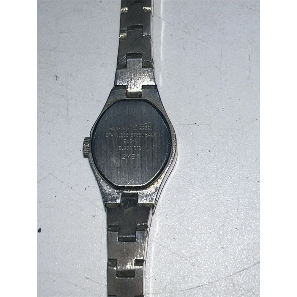 Vintage Elgin EL901-012 2Y51‎ QUARTZ Ladies Watch Untested